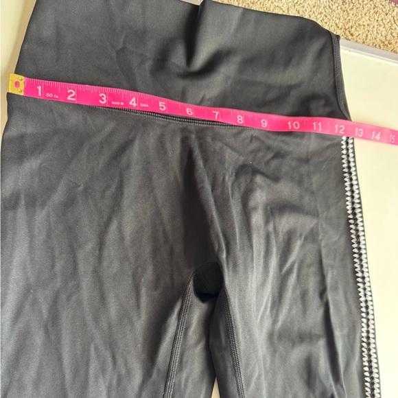 Aerie Black High-Rise Leggings - Picture 5 of 6